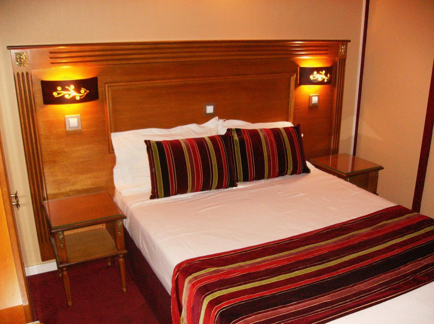 Hotel Du Val De Seine 2*